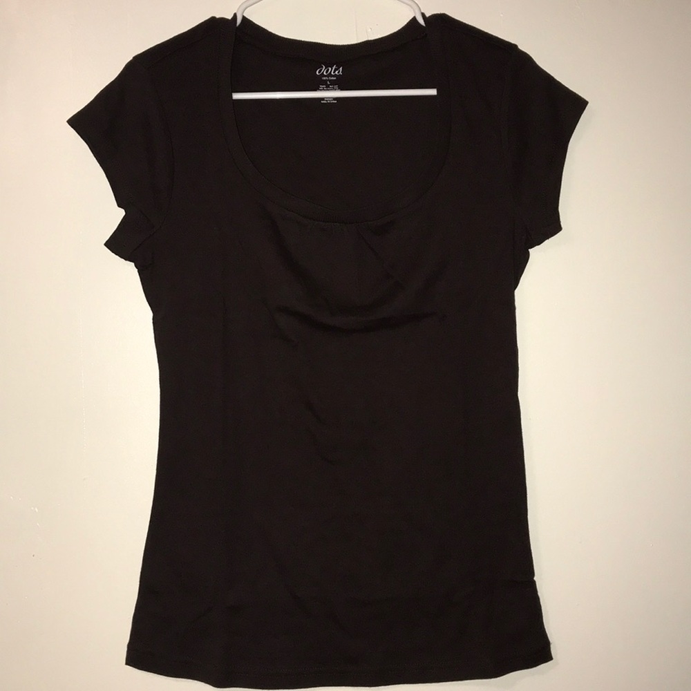 NWT! Dots brown short sleeve blouse w scoop neck